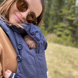 Meet your Posher, Laura